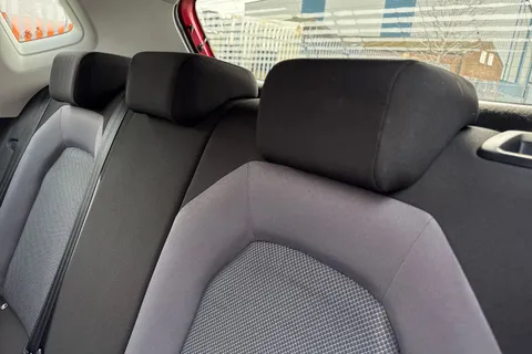 DE70FSD SEAT Arona 1.0 TSI SE Technology Euro 6 (s/s) 5dr Thumbnail #19