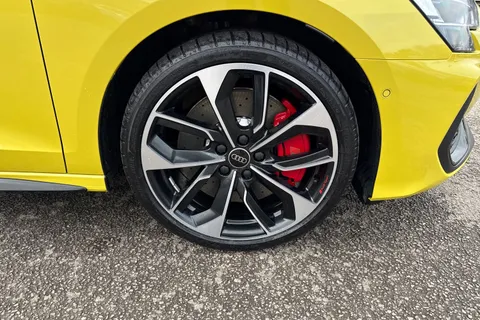  Audi S3 2.0 TFSI Black Edition Sportback S Tronic quattro Euro 6 (s/s) 5dr Thumbnail #10