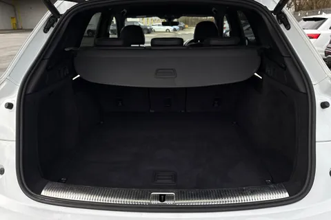 PN22LMK Audi Q5 Edition 1 40 TDI quattro 204 PS S tronic Thumbnail #8