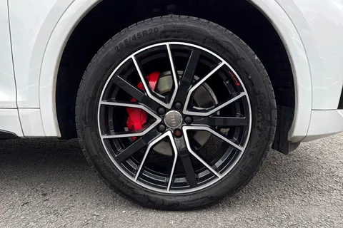 PN22LMK Audi Q5 Edition 1 40 TDI quattro 204 PS S tronic Thumbnail #11