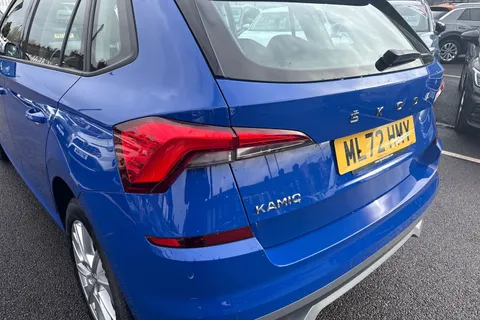 ML72HMY Škoda Kamiq 1.0 TSI SE Euro 6 (s/s) 5dr Thumbnail #17