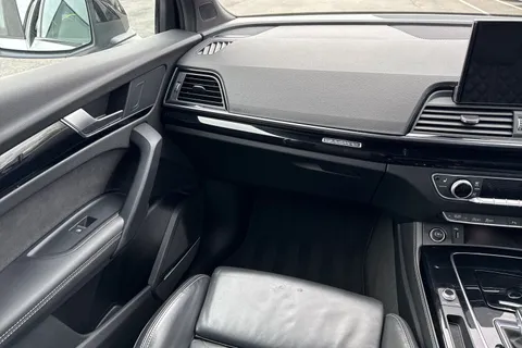 PN22LMK Audi Q5 Edition 1 40 TDI quattro 204 PS S tronic Thumbnail #21