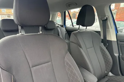 ML72HMY Škoda Kamiq 1.0 TSI SE Euro 6 (s/s) 5dr Thumbnail #22