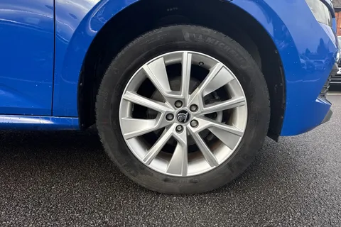 ML72HMY Škoda Kamiq 1.0 TSI SE Euro 6 (s/s) 5dr Thumbnail #24