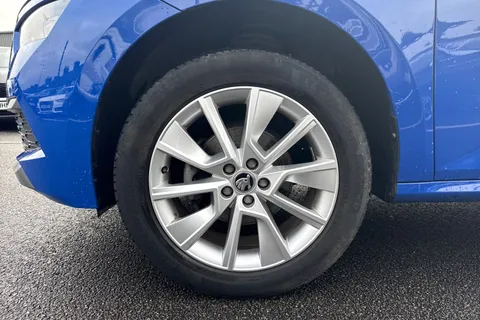 ML72HMY Škoda Kamiq 1.0 TSI SE Euro 6 (s/s) 5dr Thumbnail #25