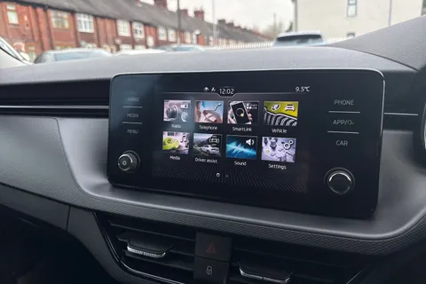 ML72HMY Škoda Kamiq 1.0 TSI SE Euro 6 (s/s) 5dr Thumbnail #35