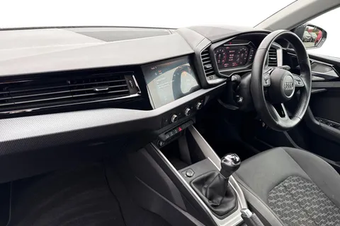 PK19ZSY Audi A1 1.5 TFSI 35 Sport Sportback Euro 6 (s/s) 5dr Thumbnail #9