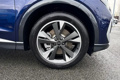 10 of 57 for Audi Q4 e-tron 40 S line Auto 5dr 63kWh