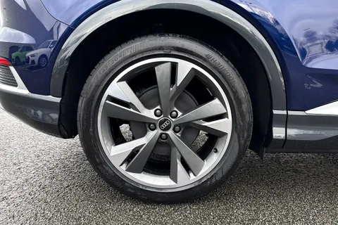 12 of 57 for Audi Q4 e-tron 40 S line Auto 5dr 63kWh