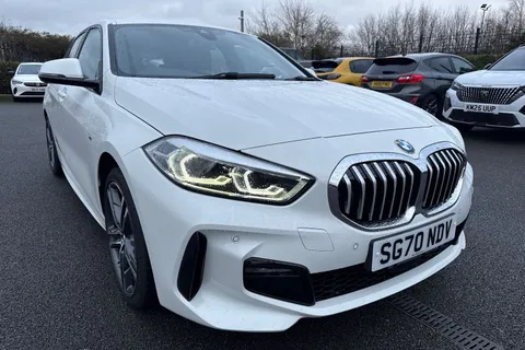 SG70NDV BMW 1 Series 1.5 118i M Sport Euro 6 (s/s) 5dr Thumbnail #18