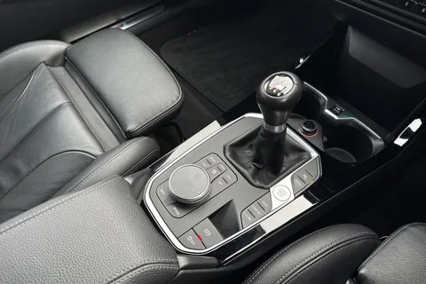 SG70NDV BMW 1 Series 1.5 118i M Sport Euro 6 (s/s) 5dr Thumbnail #21