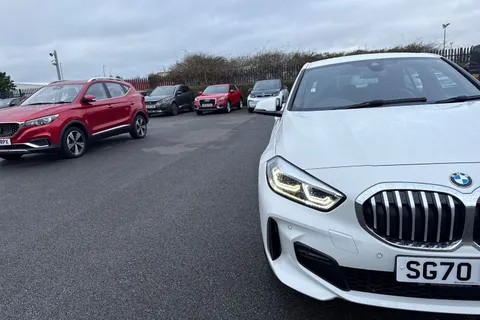 SG70NDV BMW 1 Series 1.5 118i M Sport Euro 6 (s/s) 5dr Thumbnail #26