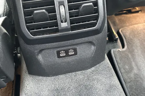 SG70NDV BMW 1 Series 1.5 118i M Sport Euro 6 (s/s) 5dr Thumbnail #37