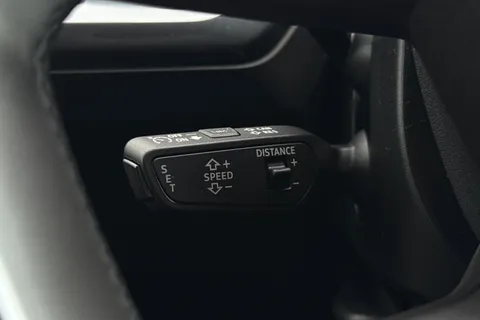 39 of 57 for Audi Q4 e-tron 40 S line Auto 5dr 63kWh