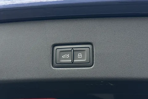 45 of 57 for Audi Q4 e-tron 40 S line Auto 5dr 63kWh