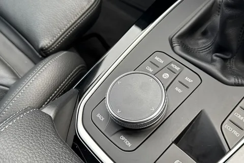 SG70NDV BMW 1 Series 1.5 118i M Sport Euro 6 (s/s) 5dr Thumbnail #54