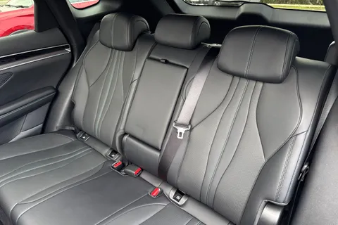 LD25UHZ BYD Seal U 1.5 DM-i 18.3kWh Boost CVT Auto Euro 6 (s/s) 5dr Thumbnail #15