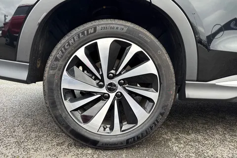 LD25UHZ BYD Seal U 1.5 DM-i 18.3kWh Boost CVT Auto Euro 6 (s/s) 5dr Thumbnail #23