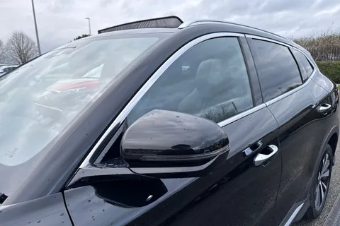 LD25UHZ BYD Seal U 1.5 DM-i 18.3kWh Boost CVT Auto Euro 6 (s/s) 5dr Thumbnail #31