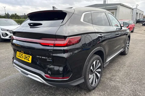 LD25UHZ BYD Seal U 1.5 DM-i 18.3kWh Boost CVT Auto Euro 6 (s/s) 5dr Thumbnail #35