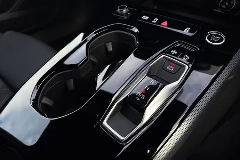 KP25GVX Audi A5 Avant Edition 1 TFSI  204 PS S tronic Thumbnail #24