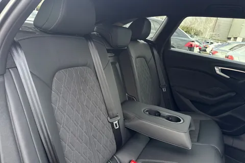 KP25GVX Audi A5 Avant Edition 1 TFSI  204 PS S tronic Thumbnail #44