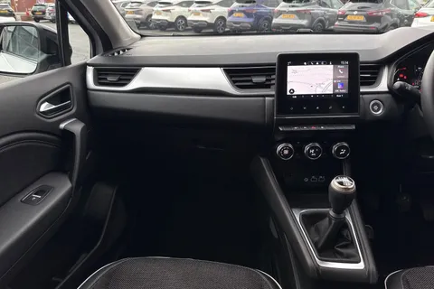 PN24OSJ Renault Captur 1.0 TCe techno Euro 6 (s/s) 5dr Thumbnail #21