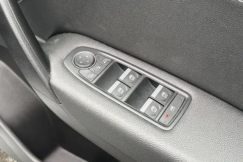 PN24OSJ Renault Captur 1.0 TCe techno Euro 6 (s/s) 5dr Thumbnail #22