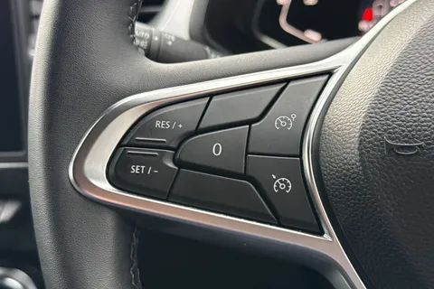 PN24OSJ Renault Captur 1.0 TCe techno Euro 6 (s/s) 5dr Thumbnail #42