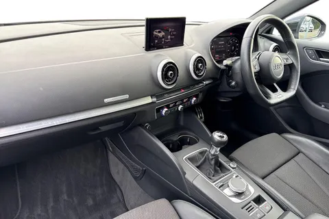 PX68YEJ Audi A3 1.5 TFSI CoD 35 S line Sportback Euro 6 (s/s) 5dr Thumbnail #10