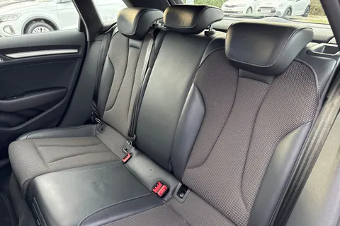 PX68YEJ Audi A3 1.5 TFSI CoD 35 S line Sportback Euro 6 (s/s) 5dr Thumbnail #15