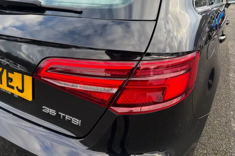 PX68YEJ Audi A3 1.5 TFSI CoD 35 S line Sportback Euro 6 (s/s) 5dr Thumbnail #17