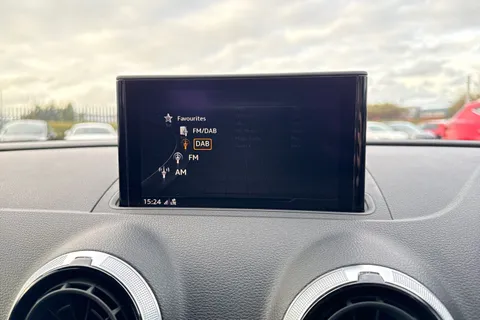 PX68YEJ Audi A3 1.5 TFSI CoD 35 S line Sportback Euro 6 (s/s) 5dr Thumbnail #49