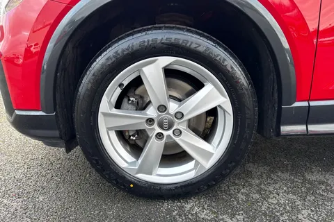 13 of 67 for Audi Q2 1.0 TFSI 30 Sport S Tronic Euro 6 (s/s) 5dr