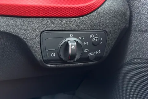 43 of 67 for Audi Q2 1.0 TFSI 30 Sport S Tronic Euro 6 (s/s) 5dr