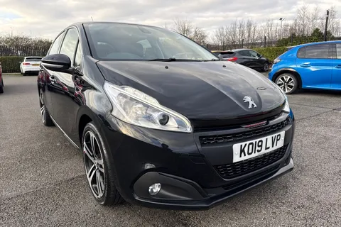 KO19LVP PEUGEOT 208 1.2 PureTech GPF GT Line Euro 6 (s/s) 5dr Thumbnail #10