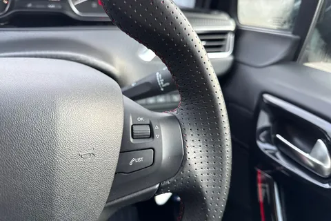 KO19LVP PEUGEOT 208 1.2 PureTech GPF GT Line Euro 6 (s/s) 5dr Thumbnail #40