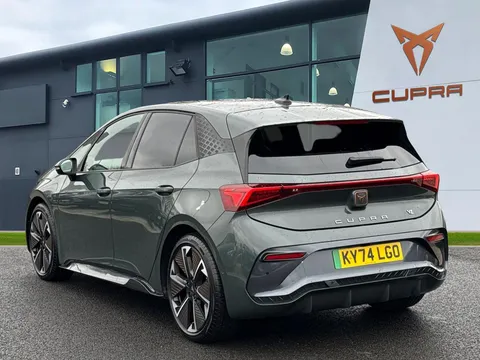 KY74LGO CUPRA Born 240kW e-Boost VZ First Edition 79kWh 5dr Auto**PANORAMIC SUNROOF HEAT PUMP* Thumbnail #3
