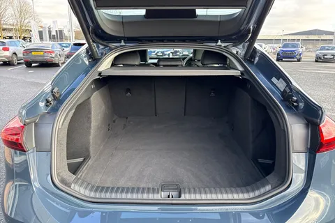 KN75HFU Audi A6 E-Tron Sportback Sportback Sport e-tron 210,00 kW Thumbnail #8