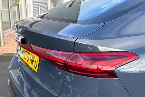 KN75HFU Audi A6 E-Tron Sportback Sportback Sport e-tron 210,00 kW Thumbnail #9