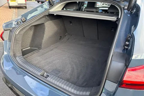 KN75HFU Audi A6 E-Tron Sportback Sportback Sport e-tron 210,00 kW Thumbnail #37