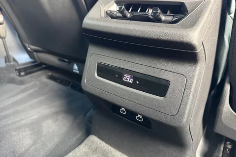 KN75HFU Audi A6 E-Tron Sportback Sportback Sport e-tron 210,00 kW Thumbnail #40