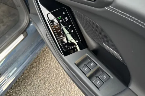 KN75HFU Audi A6 E-Tron Sportback Sportback Sport e-tron 210,00 kW Thumbnail #48