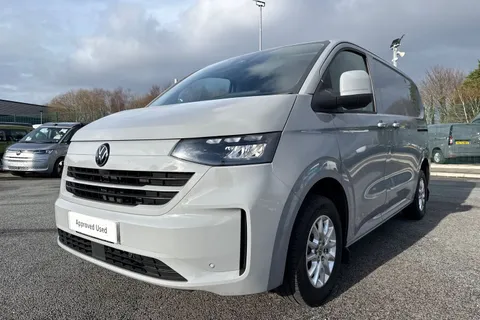 DF25HNA Volkswagen Transporter 2.0 TDI 110 Commerce Pro Van Thumbnail #28