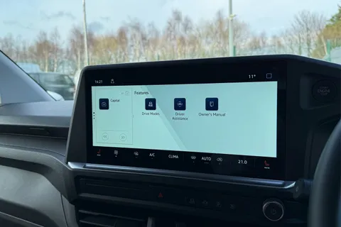 DF25HNA Volkswagen Transporter 2.0 TDI 110 Commerce Pro Van Thumbnail #49