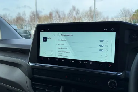 DF25HNA Volkswagen Transporter 2.0 TDI 110 Commerce Pro Van Thumbnail #51