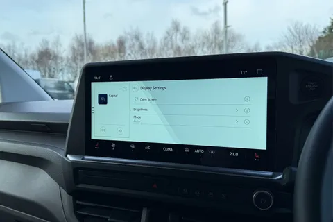 DF25HNA Volkswagen Transporter 2.0 TDI 110 Commerce Pro Van Thumbnail #58