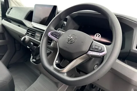 DC75XVB Volkswagen Crafter CR35 Panel Commerce Plus LWB 140 PS 2.0 TDI 6sp Manual - Rear Step/Camera Thumbnail #14