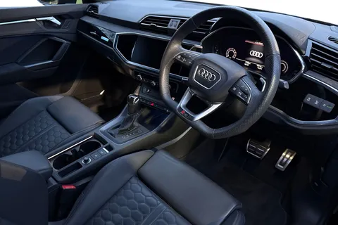 PY70FZJ Audi RS Q3 Sport Edition 400 PS S tronic Thumbnail #14