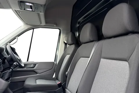 DC75XVB Volkswagen Crafter CR35 Panel Commerce Plus LWB 140 PS 2.0 TDI 6sp Manual - Rear Step/Camera Thumbnail #16